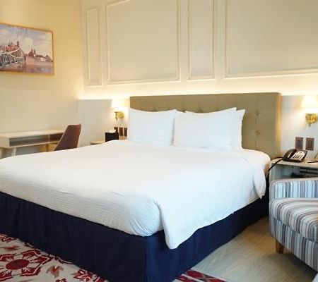 The Monarch Hotel Calasiao Екстериор снимка