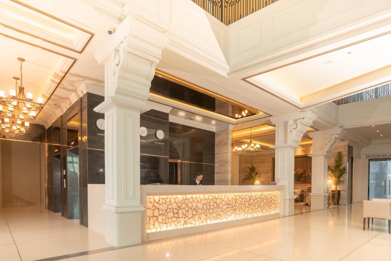 The Monarch Hotel Calasiao Екстериор снимка