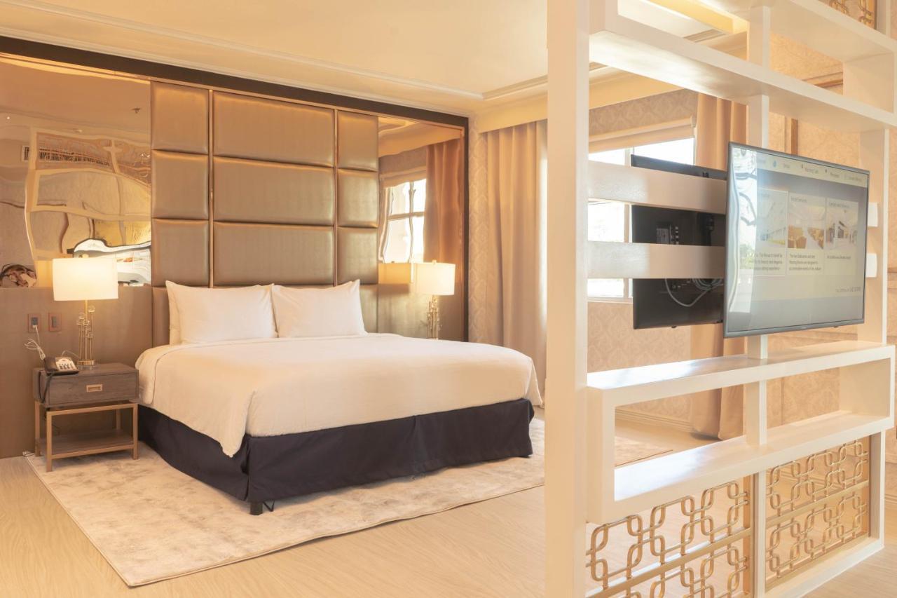 The Monarch Hotel Calasiao Екстериор снимка
